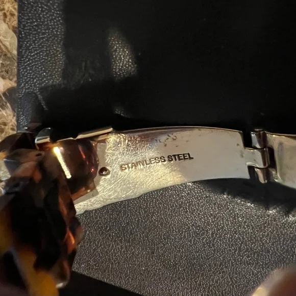 Michael Kors Tortoiseshell Watch Ritz MK5038 Swarovski Crystals chronograph dial - Picture 5 of 6